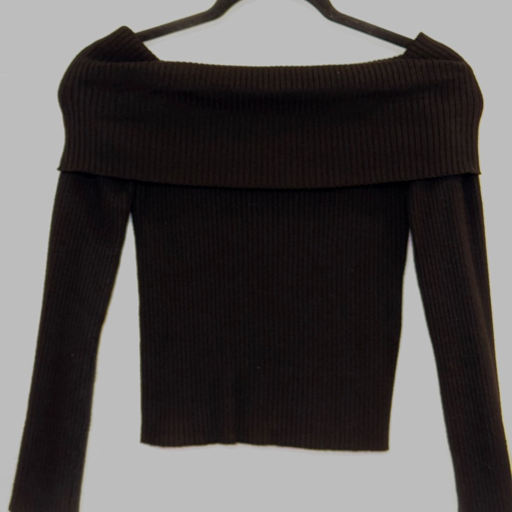 H&M Off-Shoulder Ribbed Black Sweater